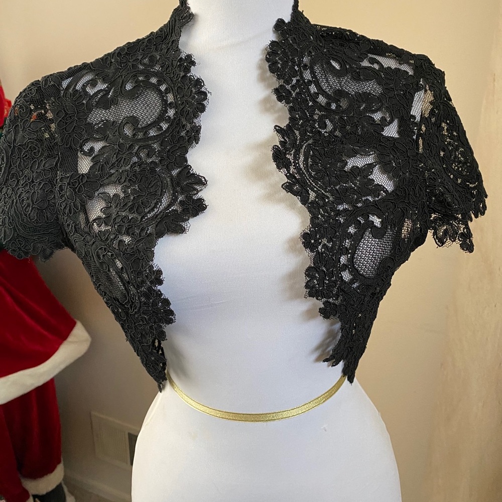 Beautiful Lace Shrug